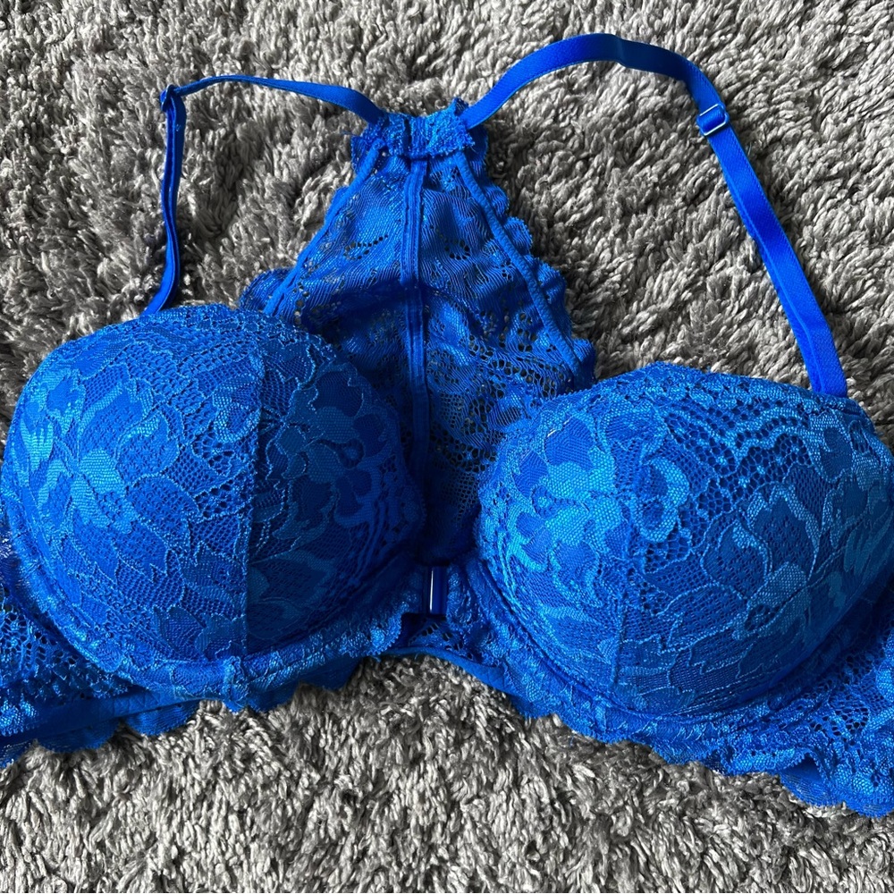 VS Bra
